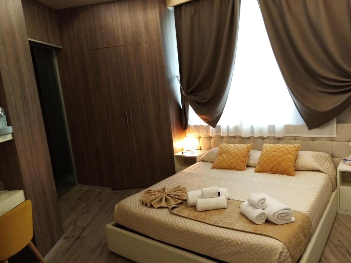 Th Luxury Rooms & Apartment Giardini Naxos Esterno foto