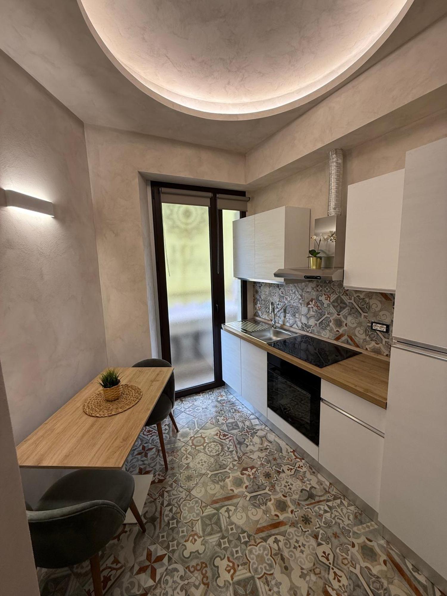 Th Luxury Rooms & Apartment Giardini Naxos Esterno foto