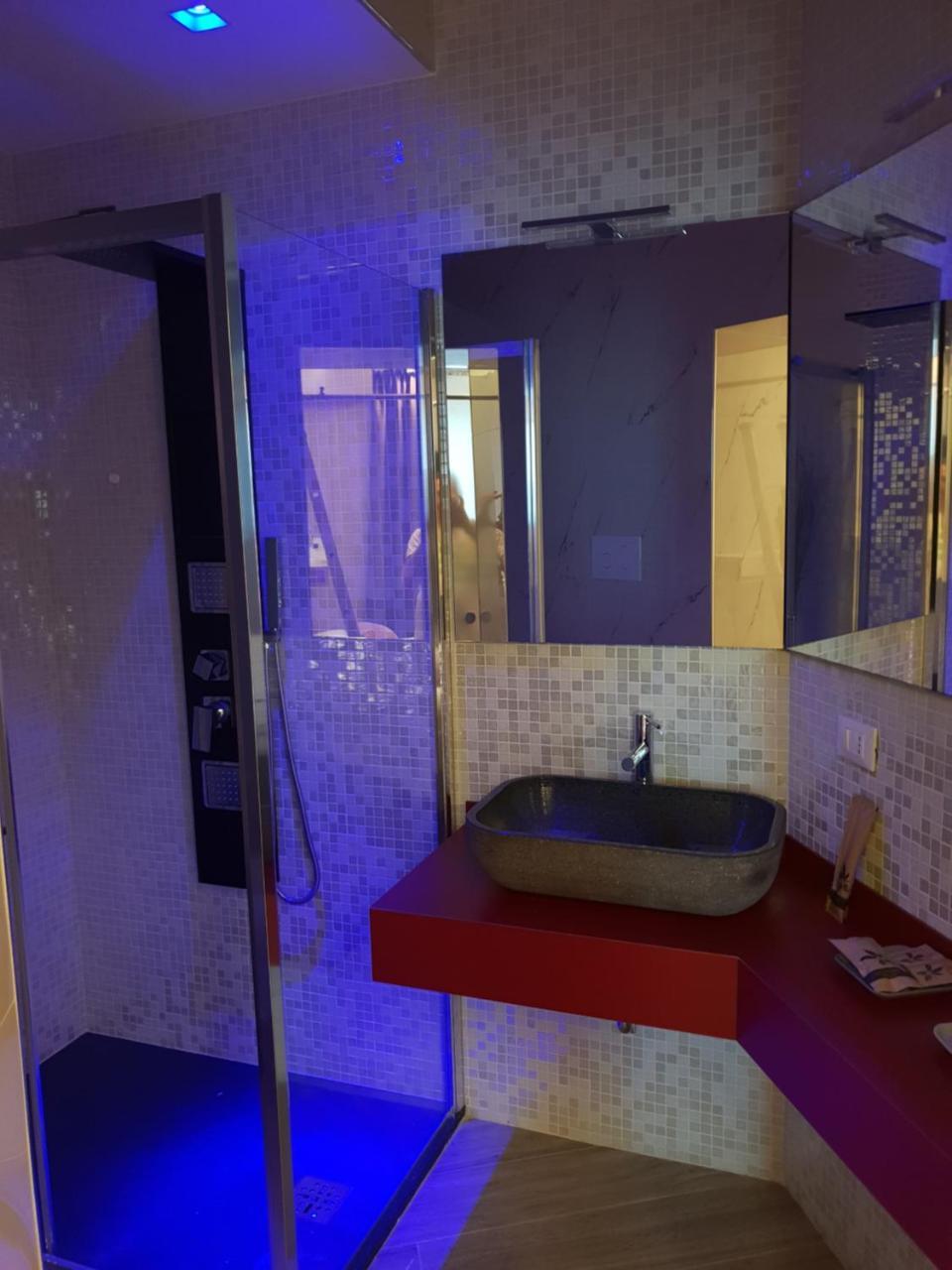 Th Luxury Rooms & Apartment Giardini Naxos Esterno foto