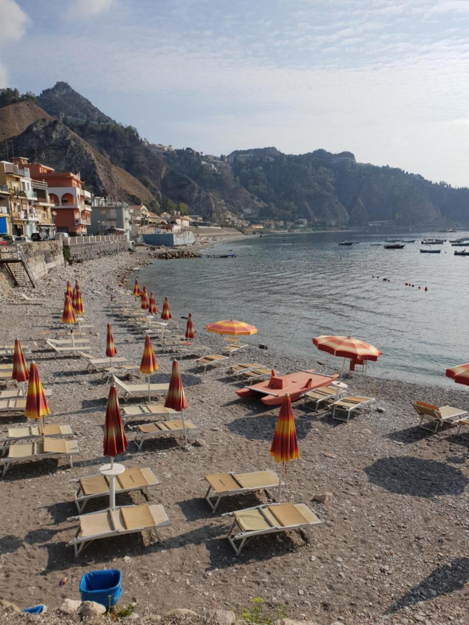 Th Luxury Rooms & Apartment Giardini Naxos Esterno foto