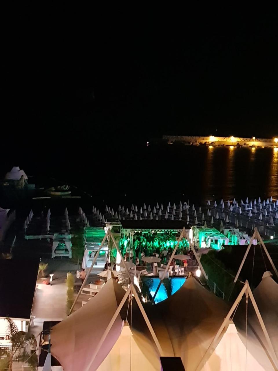 Th Luxury Rooms & Apartment Giardini Naxos Esterno foto